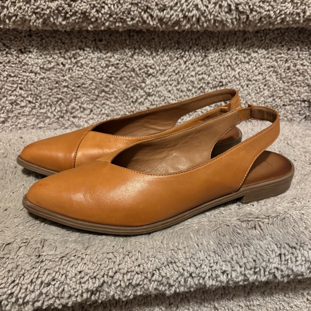 Bueno - Slingback Flats - Picture 3 of 7